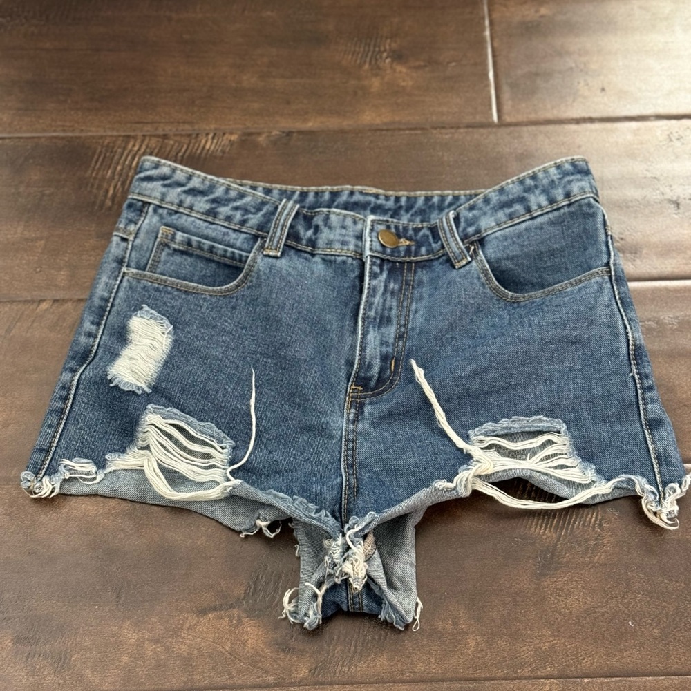 short jeans